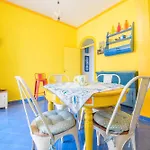 ゲストハウス La Casa A Colori 3*